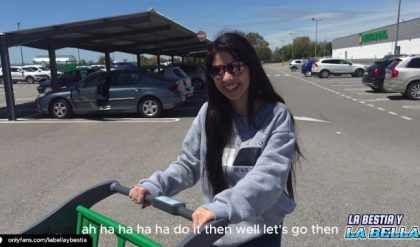 i have sex with a stranger from the supermarket in his car a rich ANAL SEX CAR AMATEUR